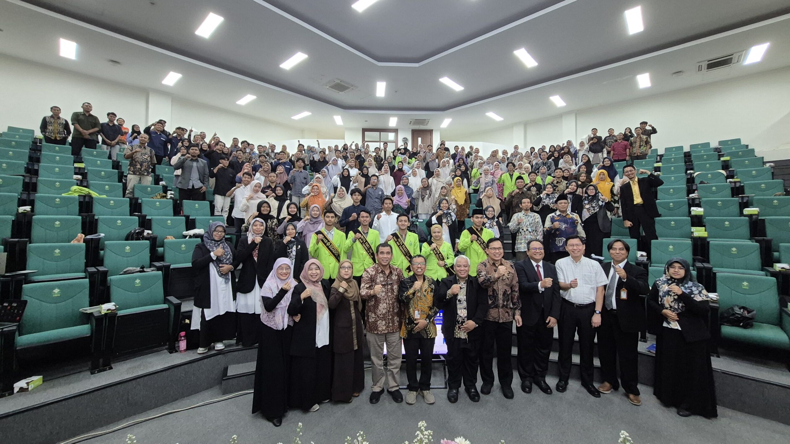 EduSTEM Conference 2025: Menguatkan Inovasi, Kolaborasi, dan Transformasi Pendidikan Sains Berbasis Teknologi