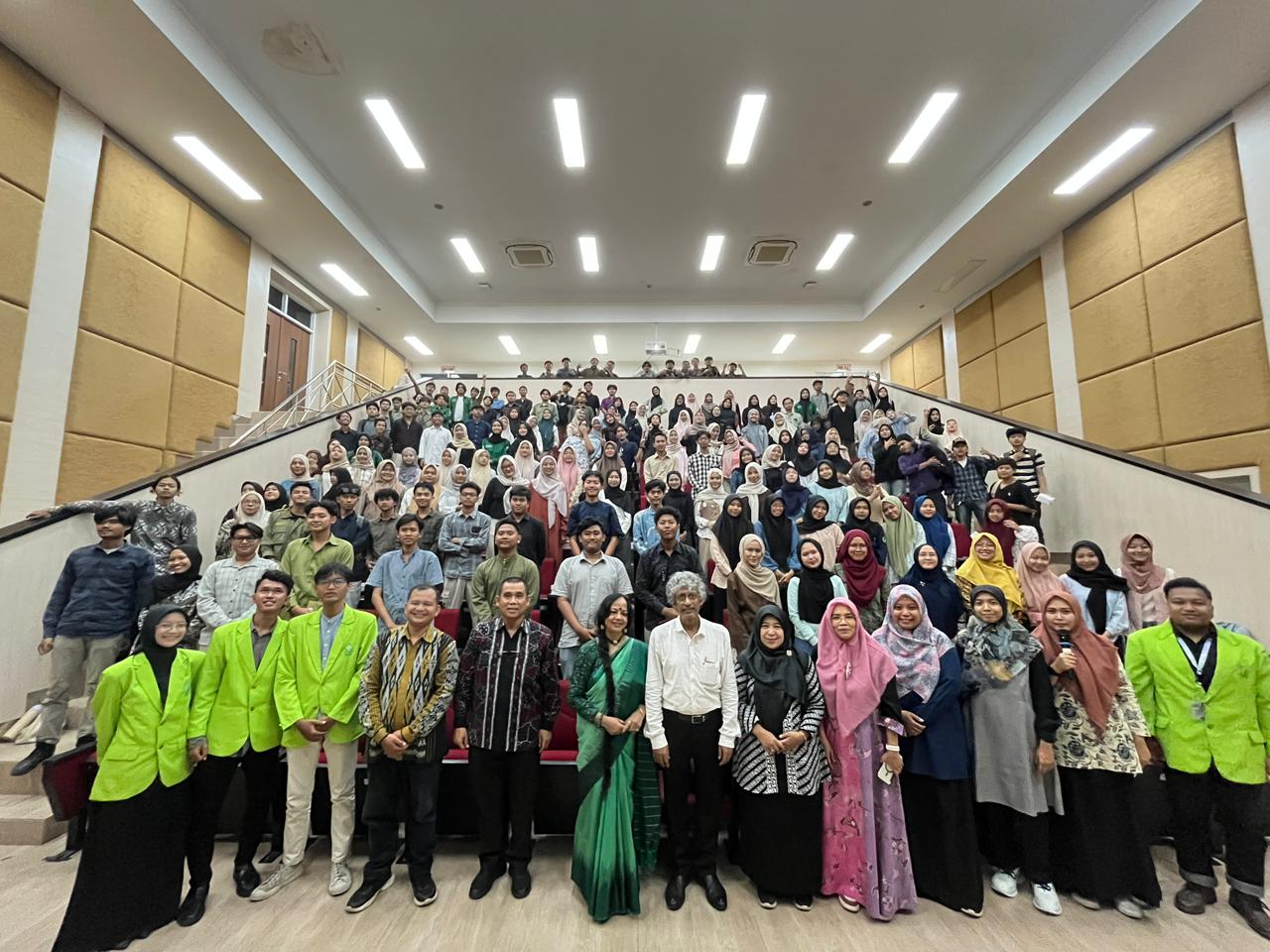 Prodi Teknik Lingkungan dan Biologi FST UIN Walisongo Sukses Selenggarakan Seminar Internasional Circular Economy and Resource Efficiency 2025