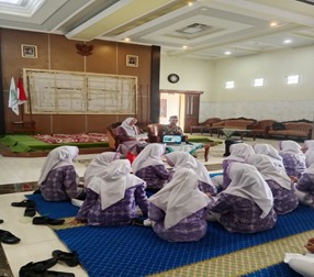 Fakultas Sains & Teknologi Jemput Minat Sains di MA Asy Syarifah Demak