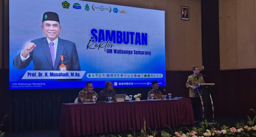 Rektor UIN Walisongo Semarang Dorong FST PTKIN Berorientasi Internasional