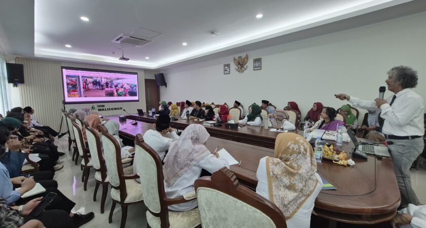 Bahas Sampah Microplastik, Prodi Teknik Lingkungan UIN Walisongo Undang Pakar dari India