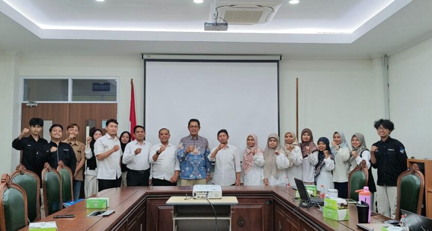 Workshop Penguatan Kurikulum OBE Dorong Peningkatan Mutu Prodi Fisika dan Pendidikan Fisika