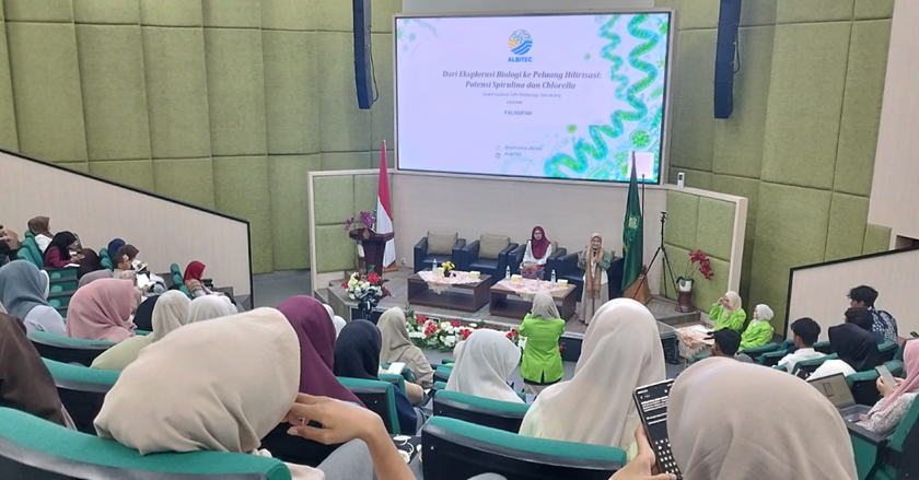 Bicara Applied Bioscience, Prodi Biologi FST UIN Walisongo Semarang Undang Praktisi Mikroalga